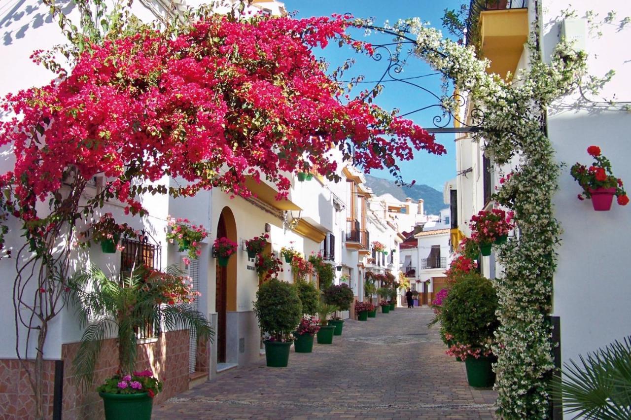 Pepe Beach Vista Al Mar Apartment Estepona Ngoại thất bức ảnh